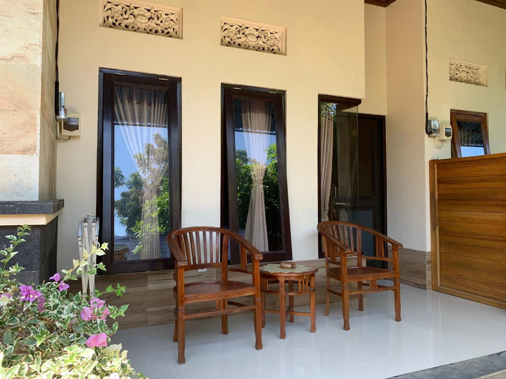 Jepun Inn Padangbai  Exterior photo